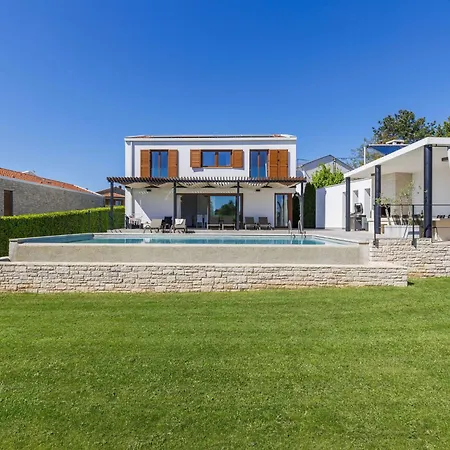 Vila Terra Gialla By Interhome *