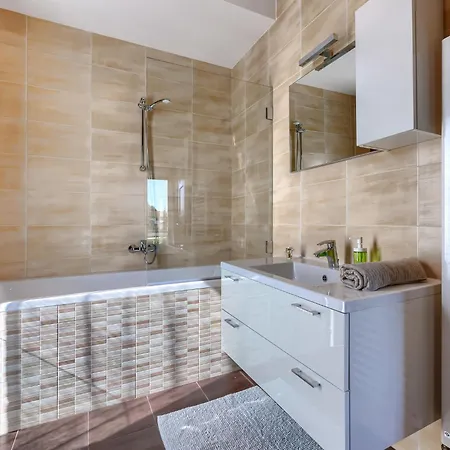 Vila Terra Gialla By Interhome