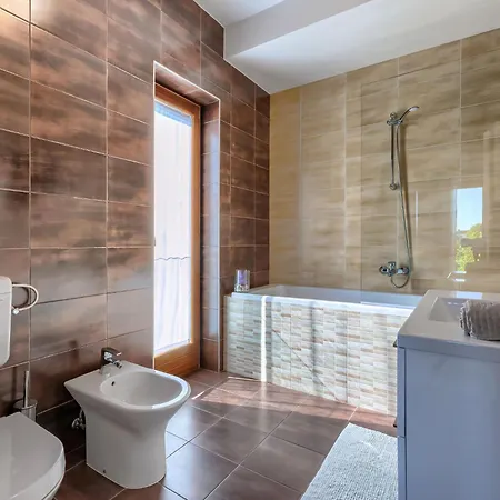 Terra Gialla By Interhome Vila