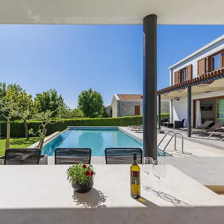 Villa Terra Gialla By Interhome